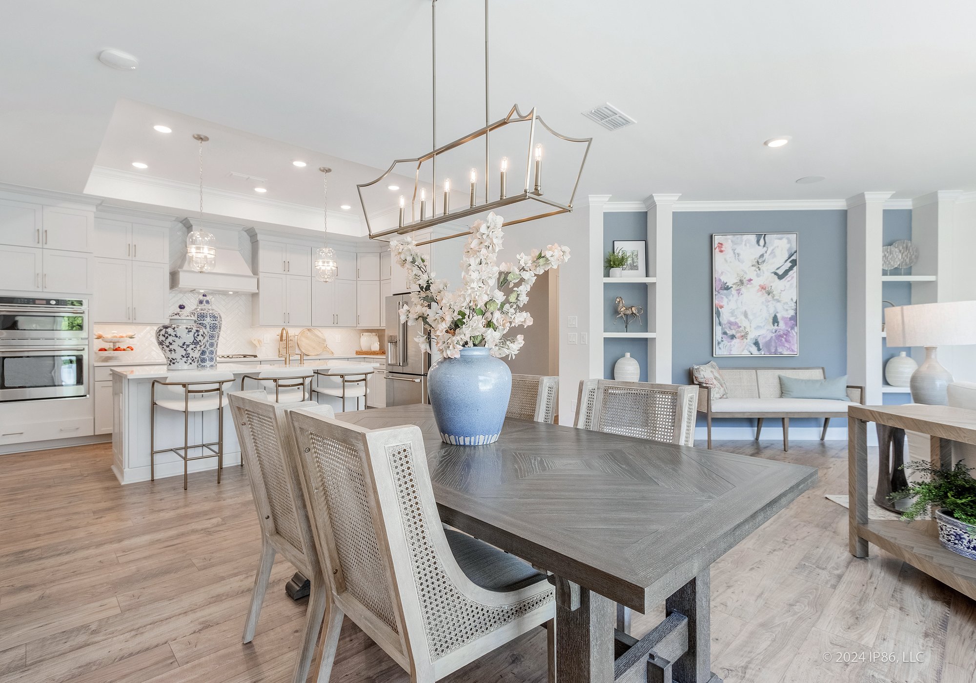 the-courtyards-at-redbud-lane-portico--dininng_53936992190_o-1